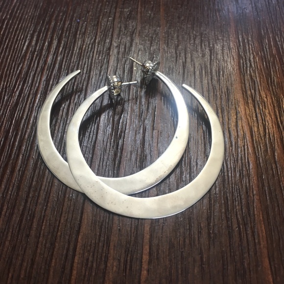 Robert Lee Morris Jewelry - RLM Hammered Sterling silver hoops